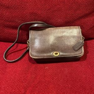 Classic coach bag